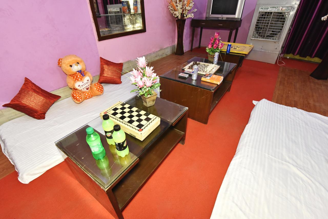 Wow Backpackers Hostels Amritsar Exterior photo